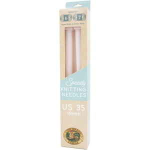Lion Brand Yarn Speedy Knitting Needles, Jumbo Plastic Knitting Needles for Bulky Yarn, Quick Knit Projects, Size 50, 25mm(Size 35  19mm)